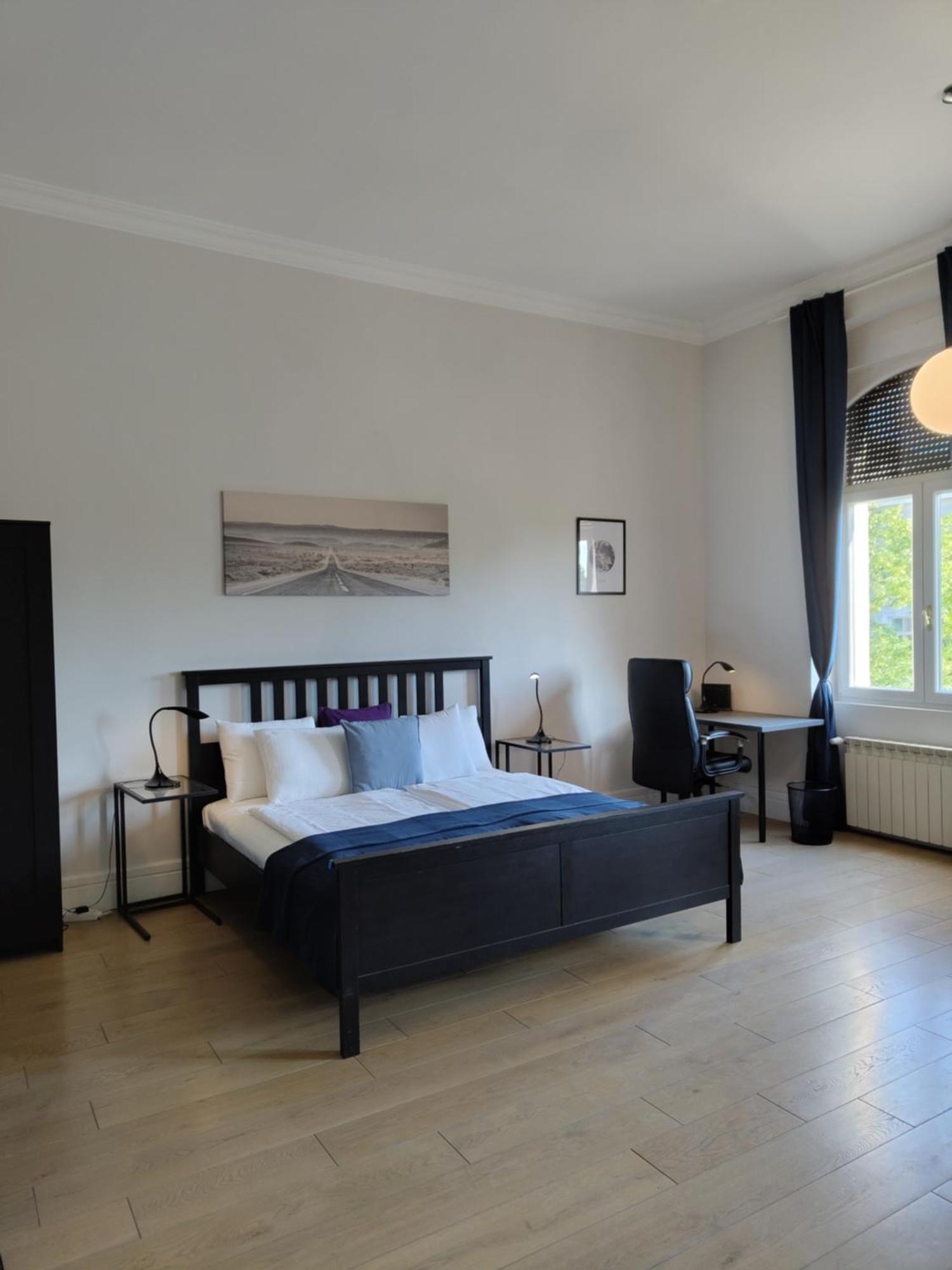 Theatrum Apartment *