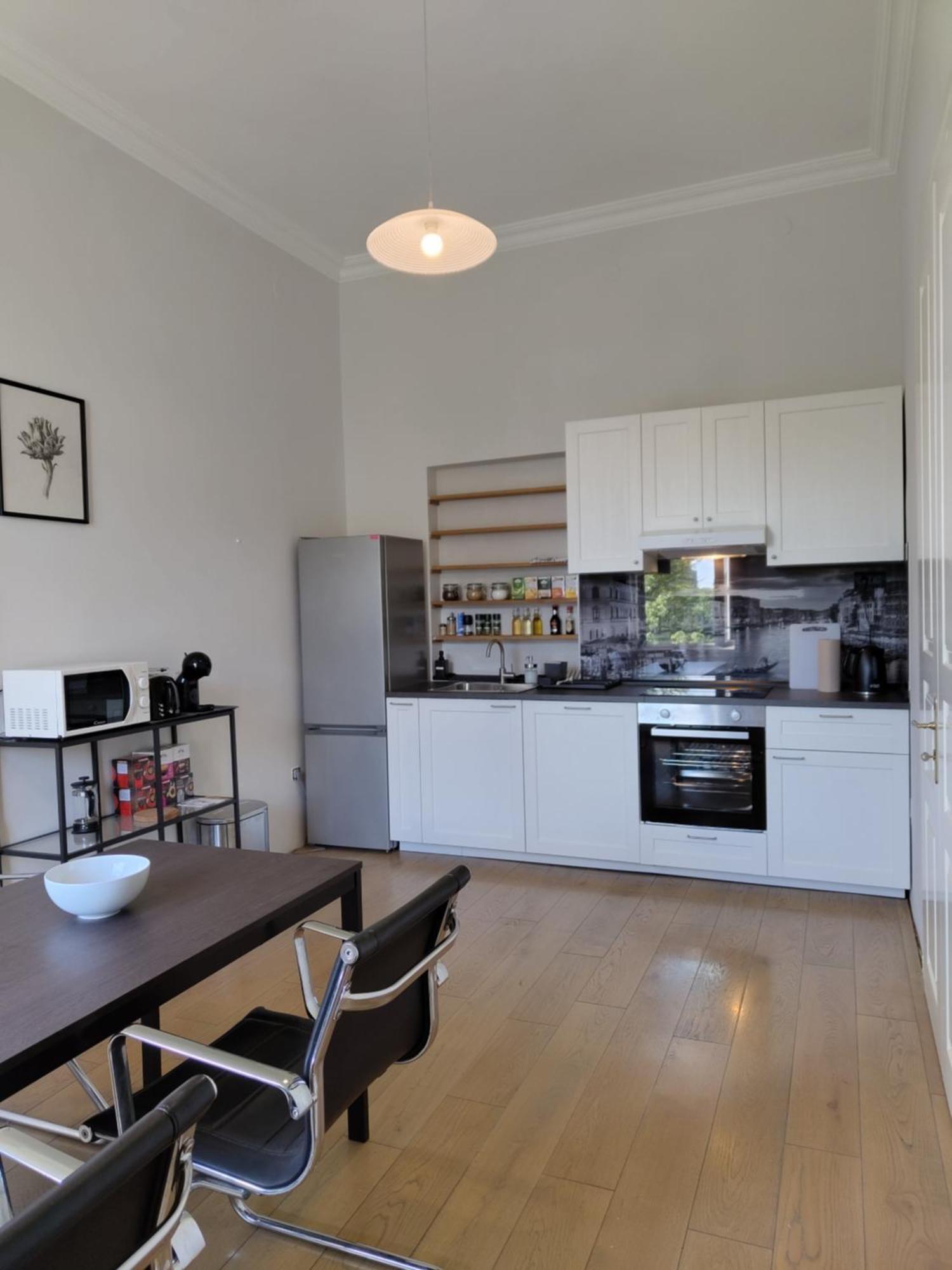 Apartment Theatrum